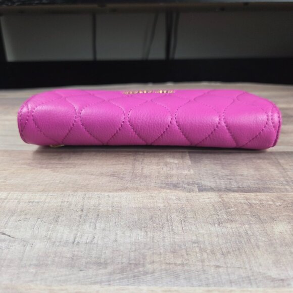 Vera Bradley Magenta Leather Quilted Audrey Wallet - Picture 6 of 13